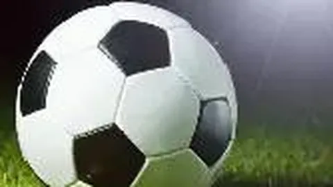 C罗手抄报：体育界巨星风采展示