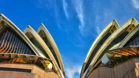 CBA今日10战烽火连天，辽首新三强争夺前四，粤队锁定第六位目标